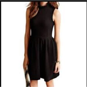 Ganni Black Textured Fit & Flare Dress Small‎ Scandi Girl LBD Minimalist